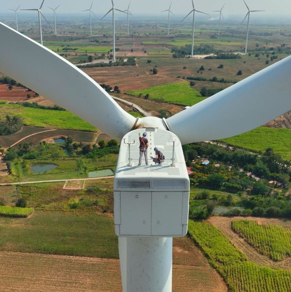 Top 10 Renewable Energy Jobs in 2025 banner image